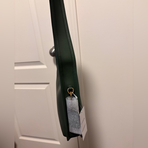 Coach Curve Zip - Picture 6 of 10